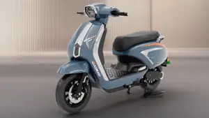 Komaki XR7 debuts at price of ₹89,999, making it one of the most affordable 322 KM range scooters in India