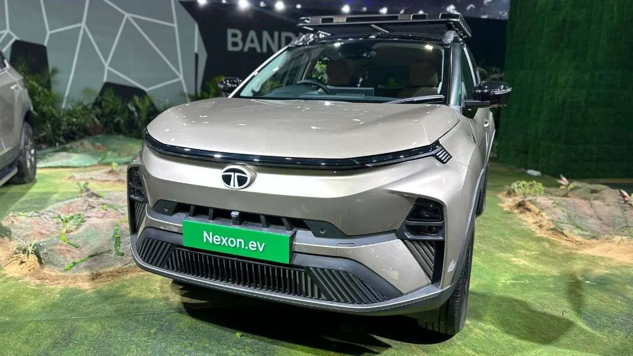Tata Nexon EV Price: The Electric SUV Promising Range 489 KM Range, Safety, and Style in One Package